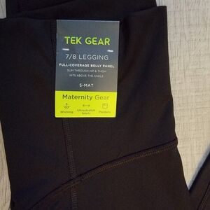 Black Maternity 7/8 Leggings